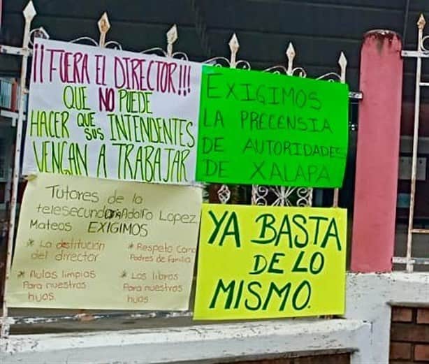 Toman escuelas en zona norte de Veracruz; ¿qué es lo que exigen?