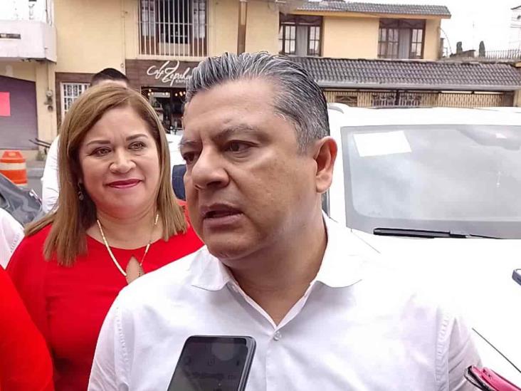 Gobernador de Veracruz adelantó su relevo; busca tapar incapacidad: Marlon