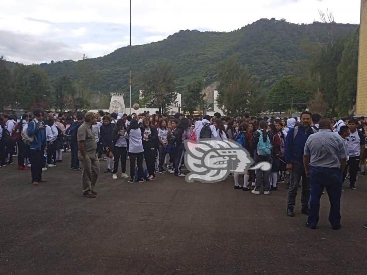 Suspenden clases en la ESBO de Orizaba por embate de Surada (+Video)