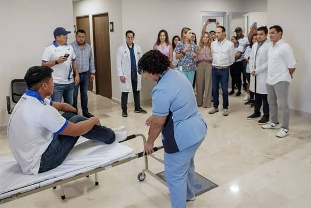Impulsan a deportistas destacados de Boca del Río con becas clínicas