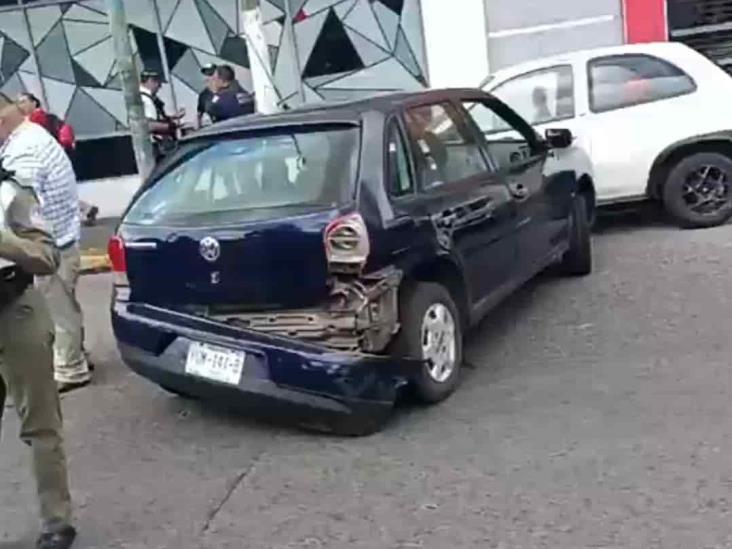 Chocan patrulla de SSP y particular en Xalapa; 2 lesionados