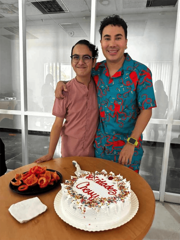 Emmanuel Sagaón y Luis Fernando Peña fueron apapachados por sus cumpleaños