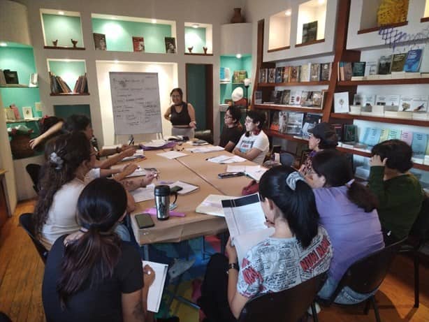 En Xalapa, realizan círculo de lectura y taller ‘Brujas mexicanas’