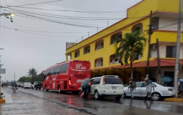 Con bloqueo en acceso a Tecolutla, denuncian presuntos abusos policiacos