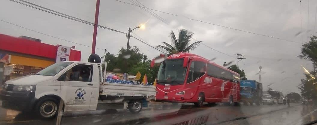 Con bloqueo en acceso a Tecolutla, denuncian presuntos abusos policiacos