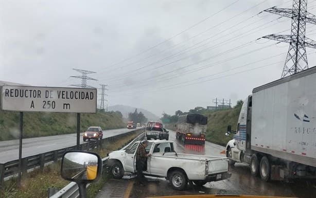 Al menos 7 accidentes desquician circulación sobre la Córdoba-Puebla