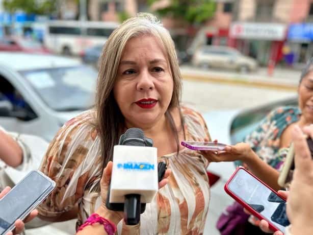 Padres exigen destitución del director del Hospital Regional de Veracruz por supuestos actos de discriminación | VIDEO