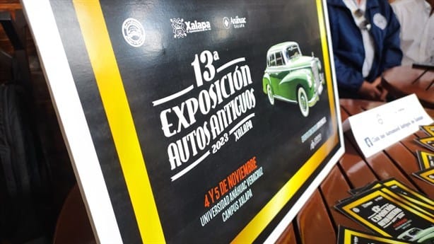 Exposición de autos antiguos en Xalapa con noble causa