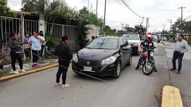 Desde hace 7 meses no tienen agua en colonia de Ixtaczoquitlán; realizan bloqueo (+Video)