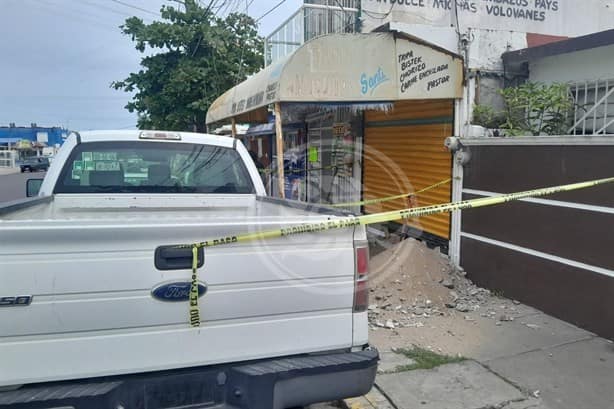 Catean local en Veracruz puerto; hallan restos humanos