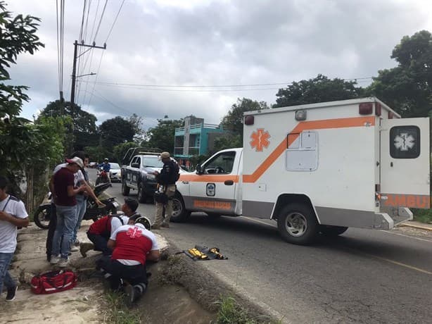 Accidente de motocicleta deja un hombre herido en Yecuatla