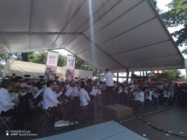 Así fue el concierto de la OSX en el Parque Juárez de Xalapa | VIDEO