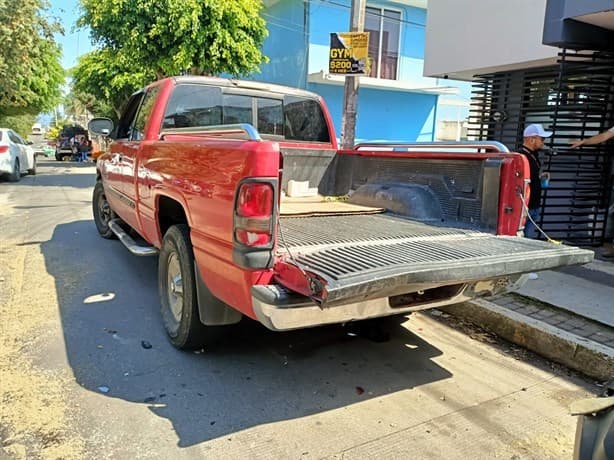 Aparatoso accidente en avenida Del Café, en Xalapa