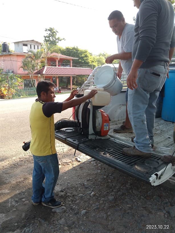 En comunidad de Misantla se unen para combatir el dengue