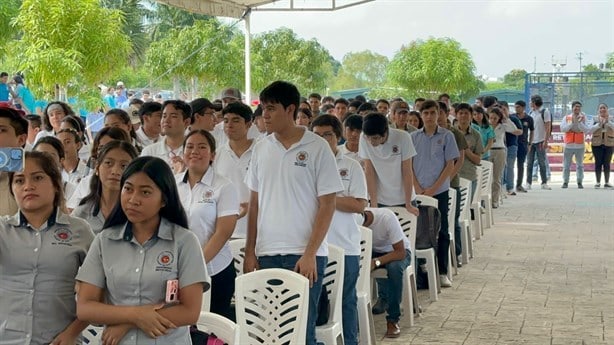 Realizan torneo internacional de robótica en Tecnológico de Poza Rica