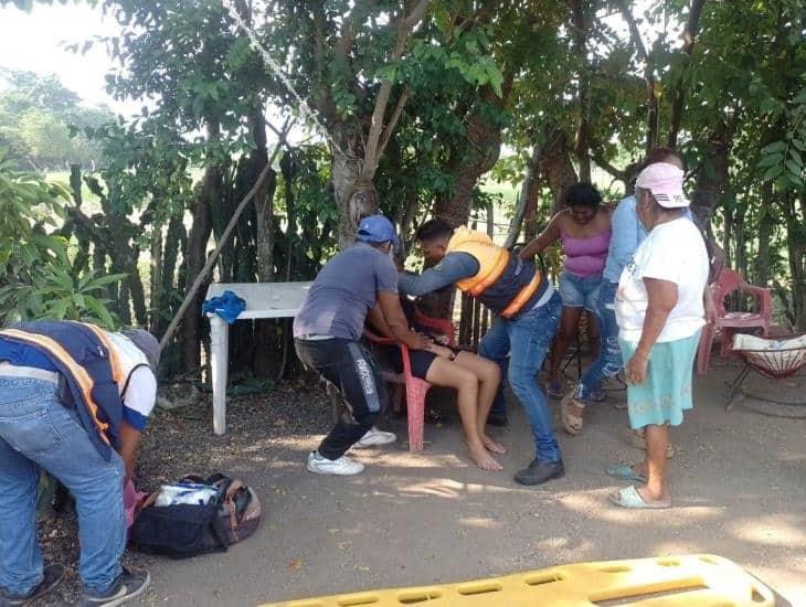 Mujer de Hueyapan de Ocampo fue impactada por un arma de fuego
