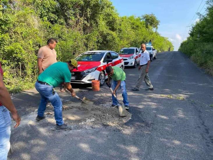 Taxistas bachean la carretera Tuxpan-Tamiahua