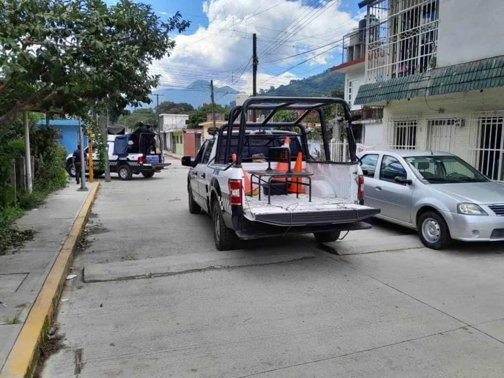 Comando armado ‘levanta’ a taxista en Tlacotepec