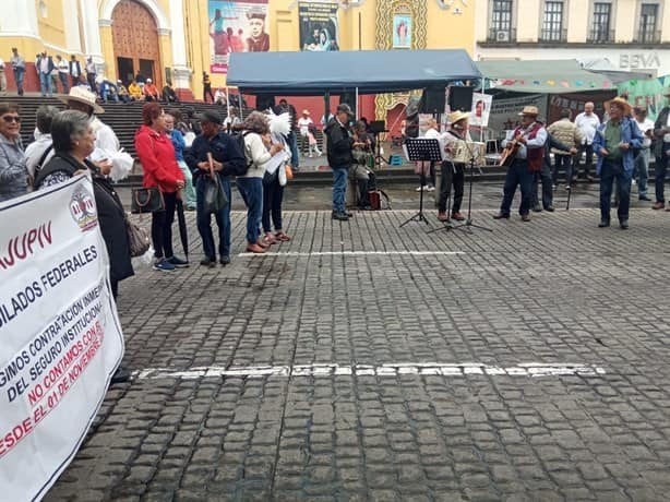 Cerrado, centro de Xalapa, por manifestaciones (+Video)