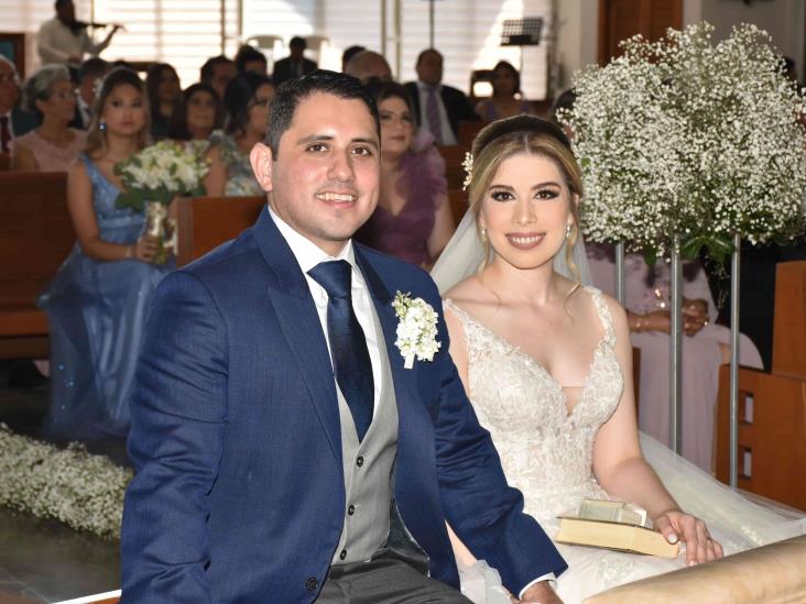 Carlos Herrán Rubio y María Isabel Meza Lagunes contraen matrimonio