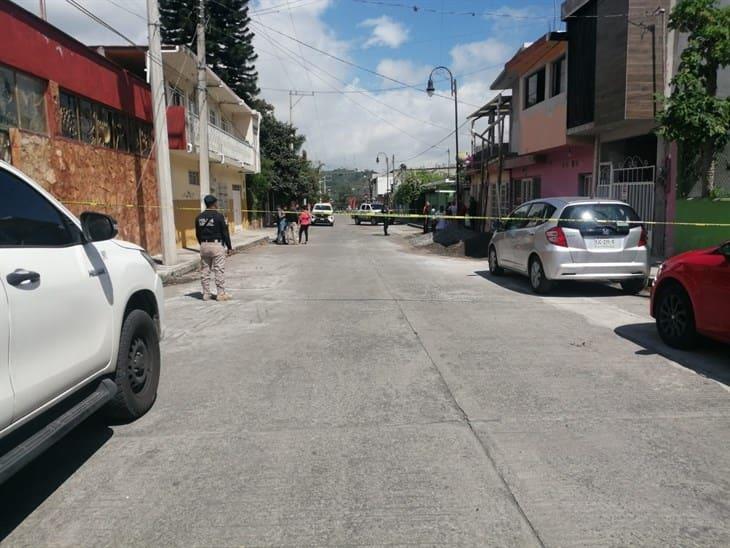 Adulto mayor toma la puerta falsa en el municipio de Camerino Mendoza