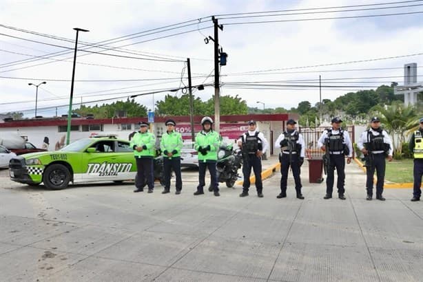 Ponen en marcha operativo vial por Día de Muertos en Poza Rica