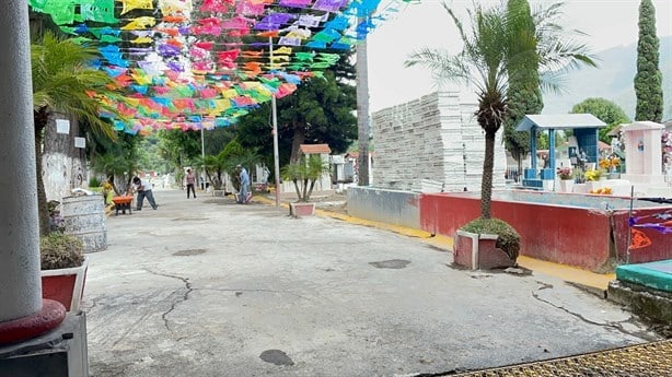 Panteón de Camerino Z. Mendoza, listo para celebrar el Día de Muertos