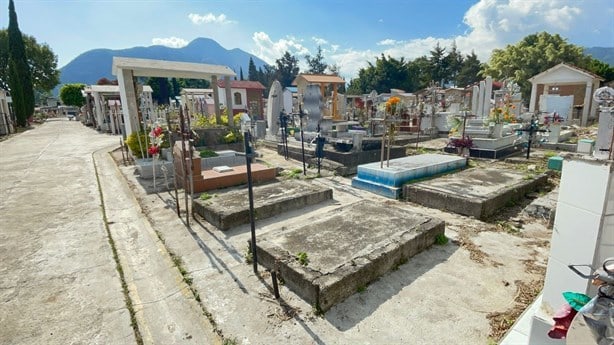 Panteón de Camerino Z. Mendoza, listo para celebrar el Día de Muertos