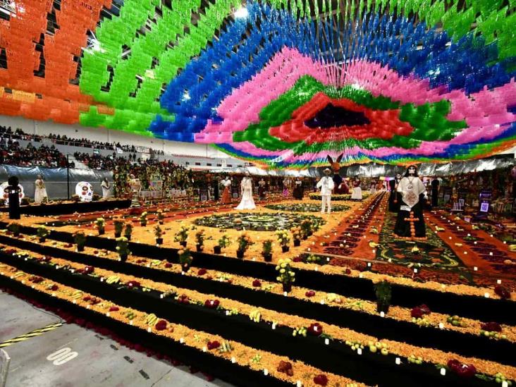 Veracruz rompe Récord Guinness por el altar más grande del mundo