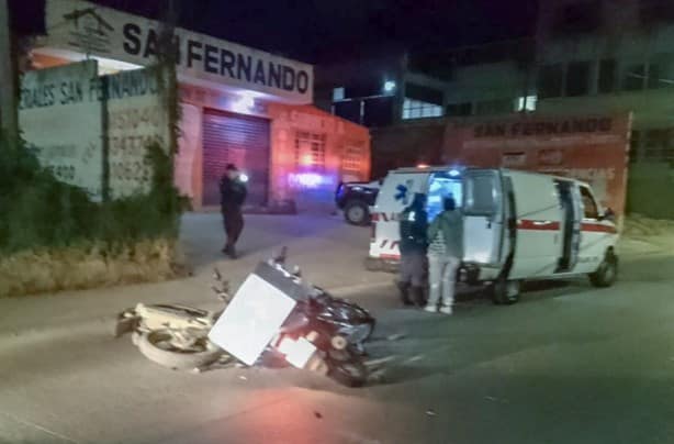 Ebrio motociclista provoca accidente grave en Camino Antiguo al Sumidero, en Xalapa