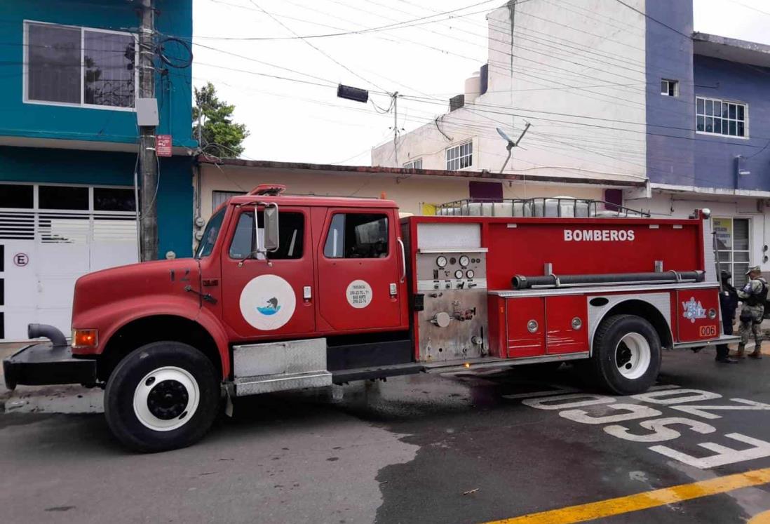 Incendio consume vivienda en Veracruz y acaba con una perrita