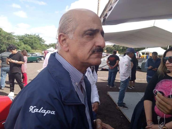 Reconoce Ahued limitaciones en parque vehicular de CMAS Xalapa