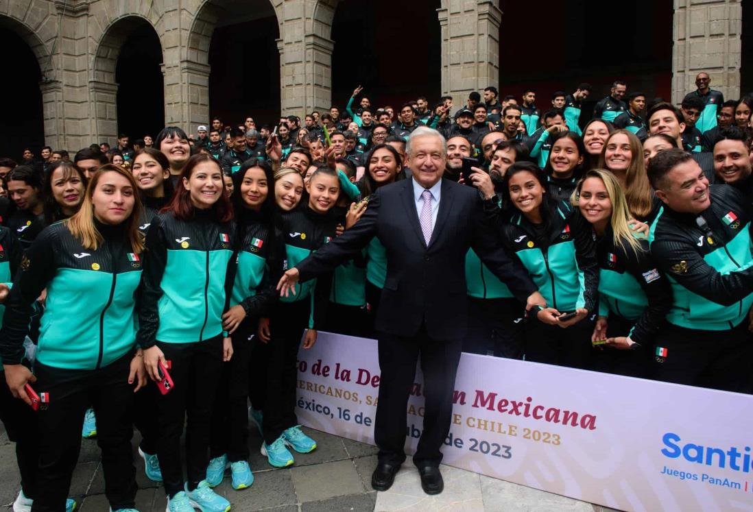 AMLO felicita a la delegación mexicana; logran tercer lugar en Panamericanos