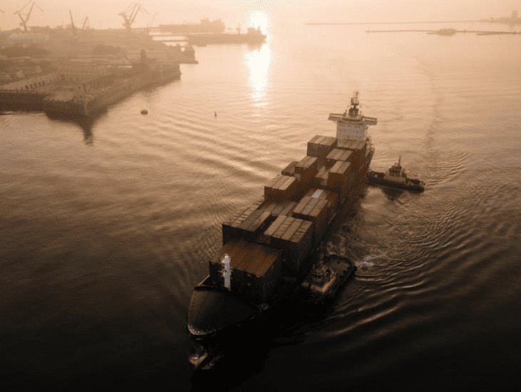 Veracruz, primer puerto en certificar a tramitadores aduanales