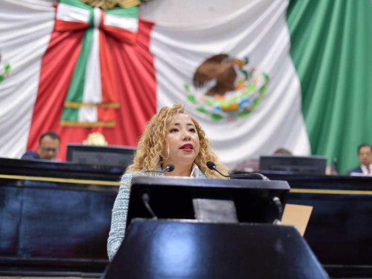 Desde Veracruz, diputada exige justicia para la saxofonista María Elena Ríos