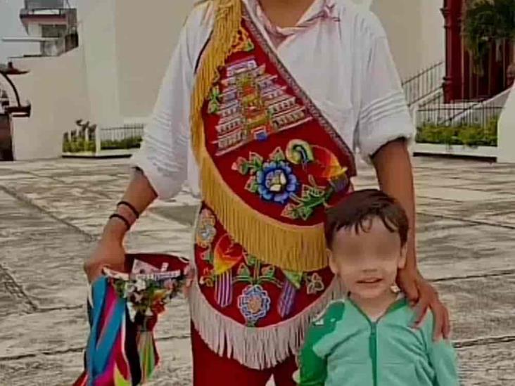 Niño viaja desde Sonora a Papantla para convertirse en volador (+Video)