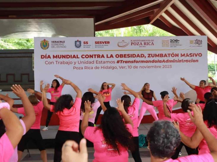 Realizan Zumbatón masivo en Poza Rica