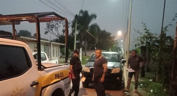 Hombre de 38 años muere de forma repentina afuera de su casa en Atzacan