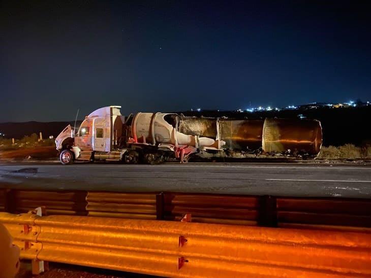 Liberan autopista México - Veracruz tras voraz incendio de tráiler