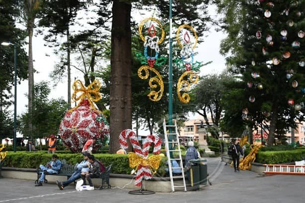 Llega la Navidad al Parque Juárez de Xalapa