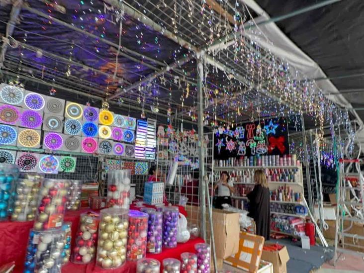 Instalan tianguis navideño en Poza Rica; esto podrás encontrar