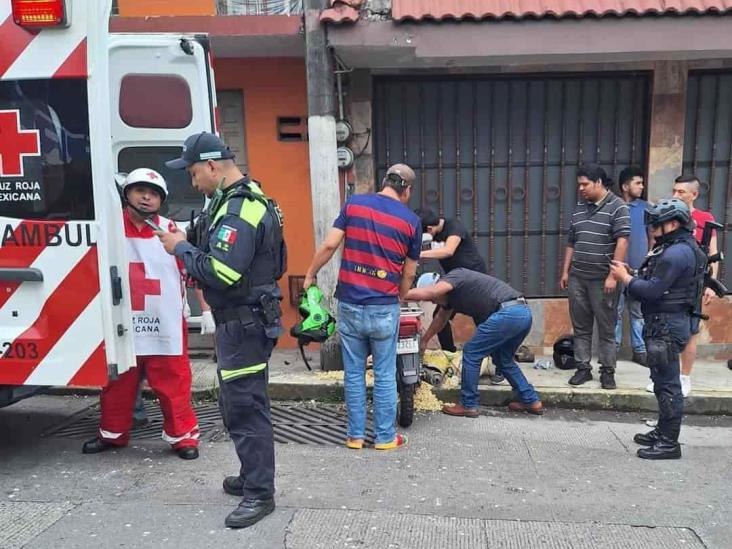 Motociclista resulta lesionado tras derrapar en calles de Córdoba