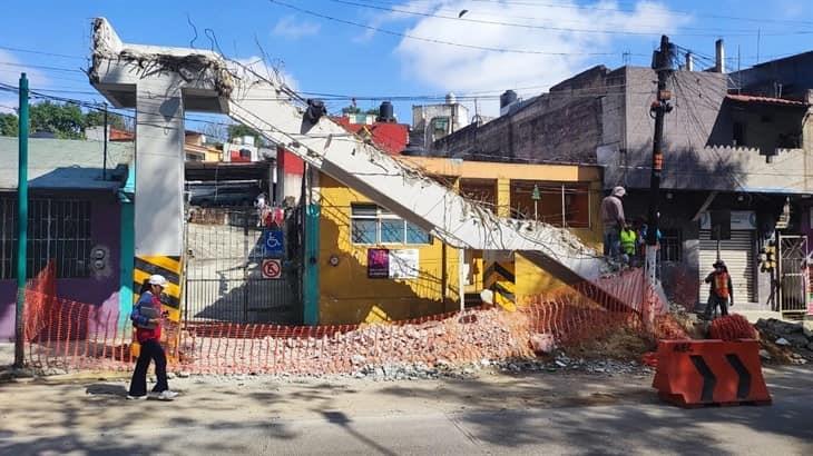 Se cumplen 20 días en acciones para retirar el puente peatonal de la avenida Xalapa