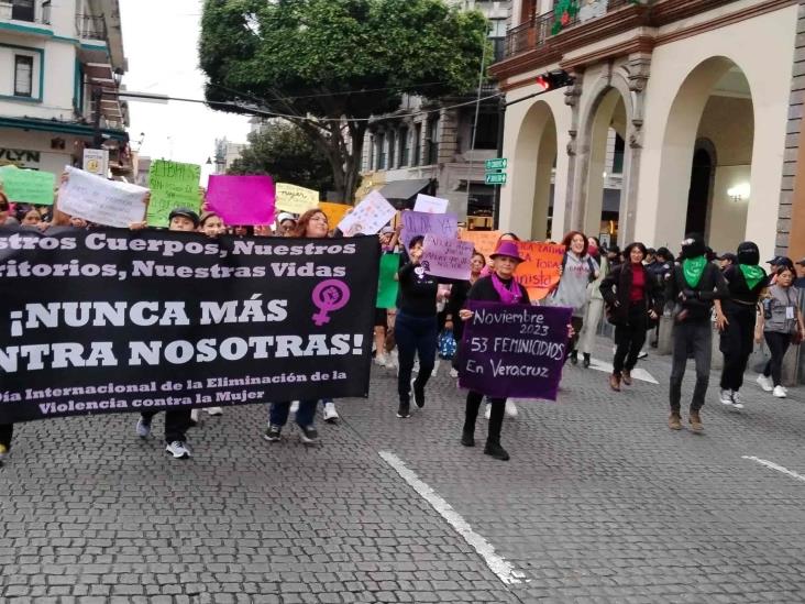 Veracruz de los estados más machistas, repudian mujeres en la marcha del 25N de Xalapa (+ Video)