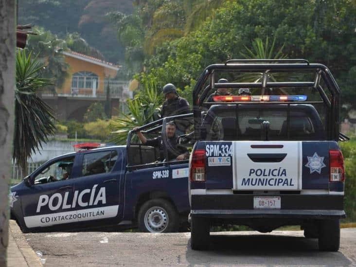 Detienen a dos presuntos ladrones en Ixtaczoquitlán; habrían asaltado a conductor