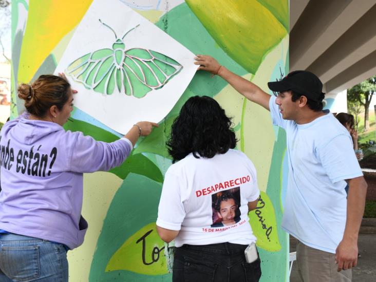 Colectivo de búsqueda simboliza su lucha y esperanza en mural de Xalapa