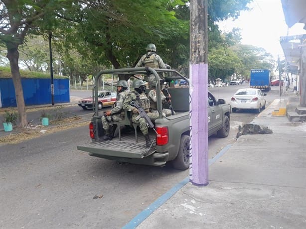 Sorprenden operativos policiacos tras masacre en la colonia Playa Linda, Veracruz