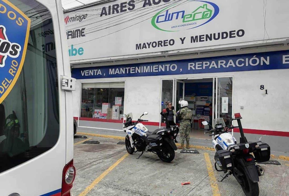 Asaltan negocio con violencia a metros del cuartel de la Sedena en Veracruz