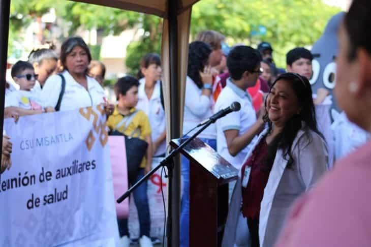 Con marcha buscan concientizar sobre el VIH en Misantla