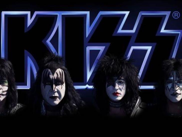 Kiss inicia nueva era con show virtual y avatares de sus integrantes